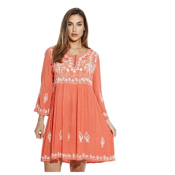 “ Sadie “ , Embroidered, Tunic , Comfy & Chic 🌸 - Picture 3 of 7